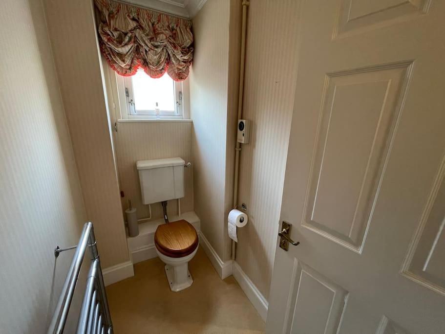 Circus Mews Townhouse:2 Beds:2 En-Suite Baths:Parking:City Centre:Quiet Area Esterno foto